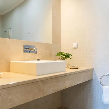 Casa Da Arvore Chale By Vacations בקתה Calhetas