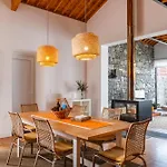 Casa Da Arvore Chale By Vacations *