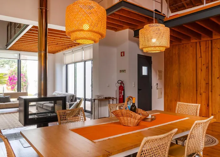 Casa Da Arvore Chale By Vacations